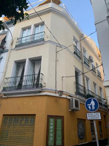 Stunning Attic With Private Terrace And Parking Optional Apartment Seville Ngoại thất bức ảnh