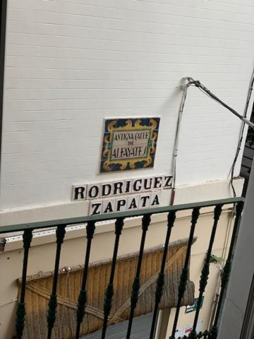 Stunning Attic With Private Terrace And Parking Optional Apartment Seville Ngoại thất bức ảnh